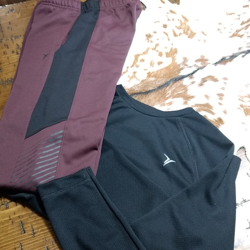 Old Navy Go Dry Sweat Suit Set